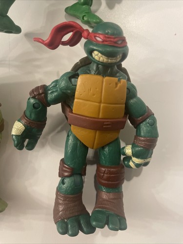 Teenage Mutant Ninja Turtles Lot of 3 Figures Rafael Donatello - Picture 3 of 5