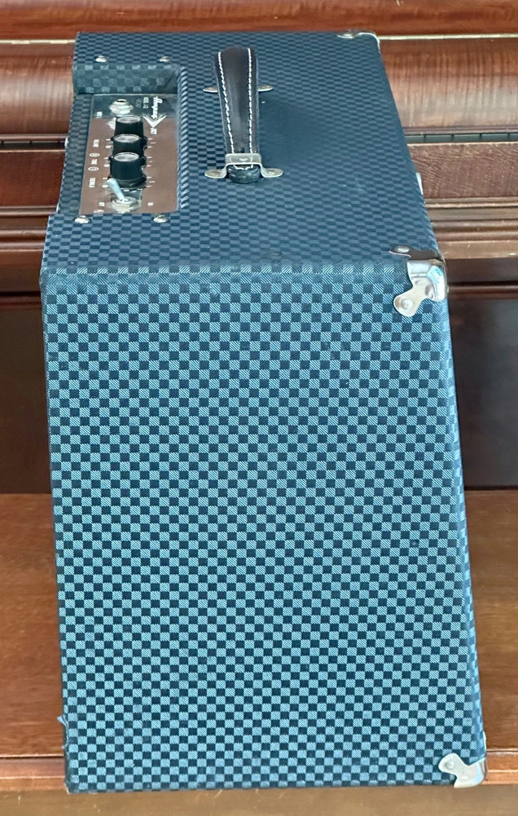 Picture 6 of 10