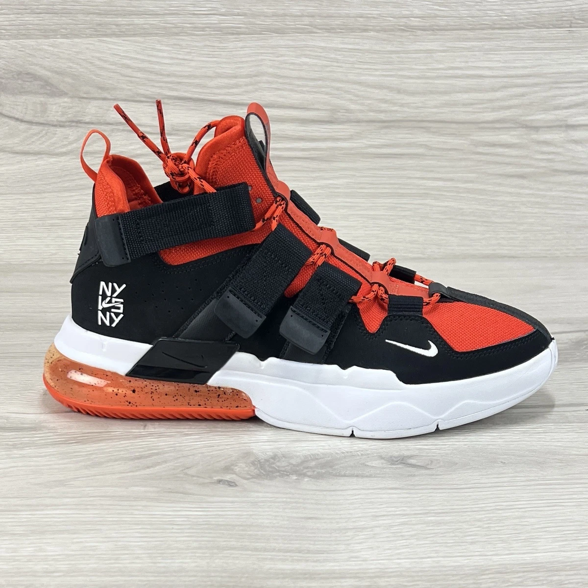 Nike Air Edge 270 White Black Orange for Sale | Authenticity  display picture 1