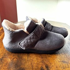 Zizor Women s Gray Suede Bootie Slippers Faux Fur Lined Hook Loop US 8