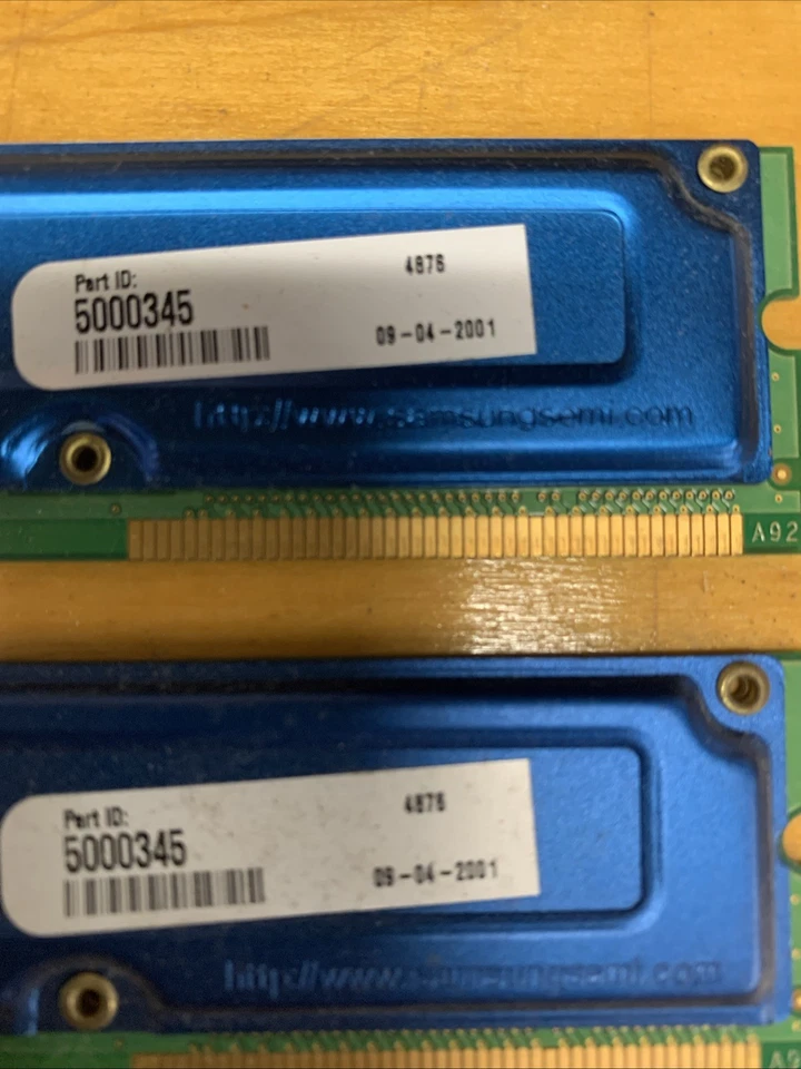 2-64MB Samsung ECC RDRAM 64MB / 4 PC800-45 800MHz MR18R0824AN1-CK8DF Rambus RIMM - Image 3 of 4