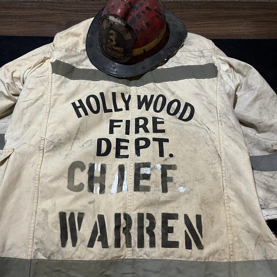 Chaqueta Jefe de Bomberos Casco Vintage Hollywood California Departamento Pantalones Conjunto Años 60 HFD Foto 2 de 4