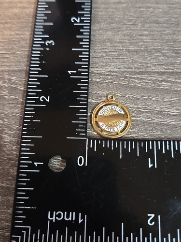 Vintage Souvenir State Fair Charm Pendant U4 - Picture 2 of 3