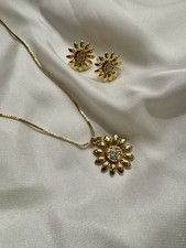 GenZ Chain Necklace Gold Tone With Earrings