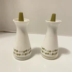 VTG Pyrex Spring Blossom Salt & Pepper Shakers Crazy Daisy Pattern