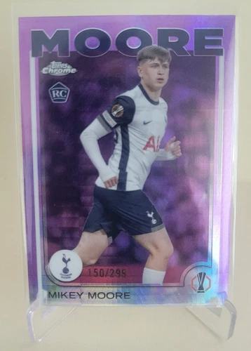 2024-25 TOPPS CHROME UEFA MIKEY MOORE RC VIOLET REFRACTOR #199 Ser #150/299