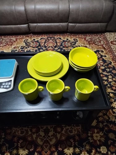 Homer Laughlin Fiesta Ware Lemongrass Green Set of 12 EUC