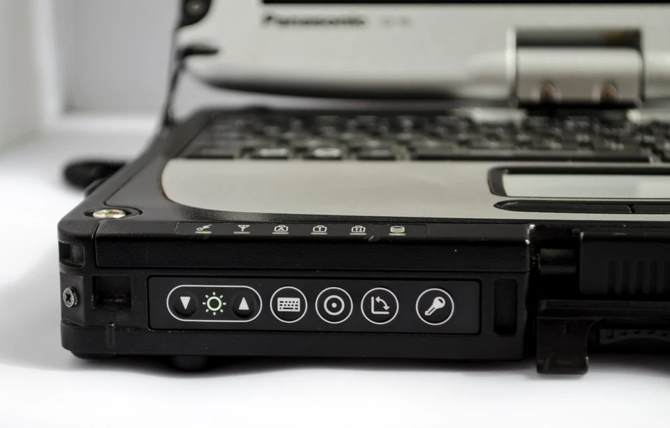 Panasonic Toughbook CF-19 MK5 i5-2520M 8GB 250GB SSD Touch Rugged Laptop WIN10 - Image 3 of 4