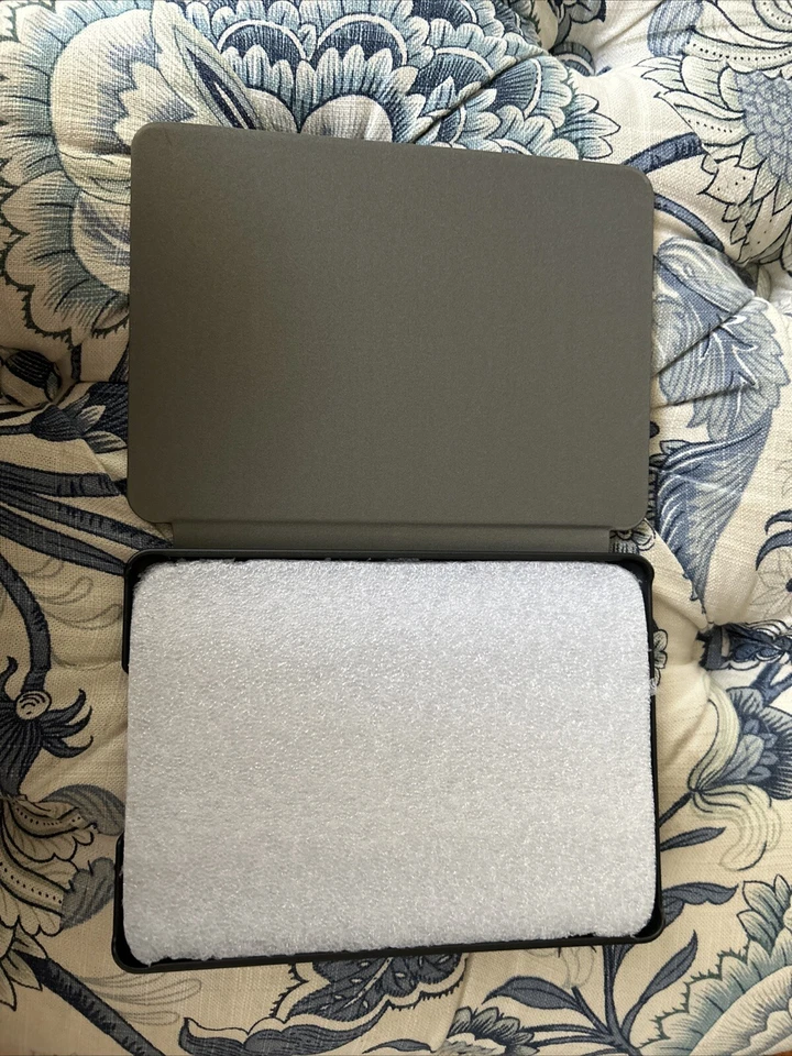 Slimshell Case For Kindle Paperwhite 2021 11th Generation Smart Cover - Image 2 of 4