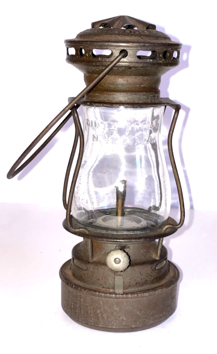 DIETZ SPORT SCOUT SKATERS LANTERN. #3. ALL ORGINIAL DIETZ SPORT SCOUT SKATERS LANTERN. #3. ALL ORGINIAL