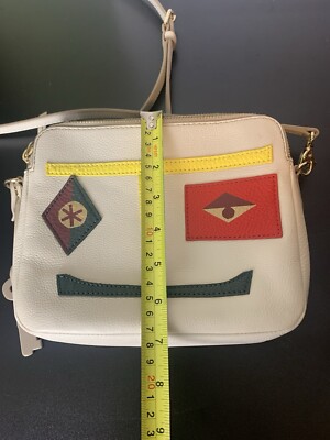 fossil スマイリー　クロスボディバッグ Fossil Women's Sydney Crossbody Bag Variety Colors Face Smile