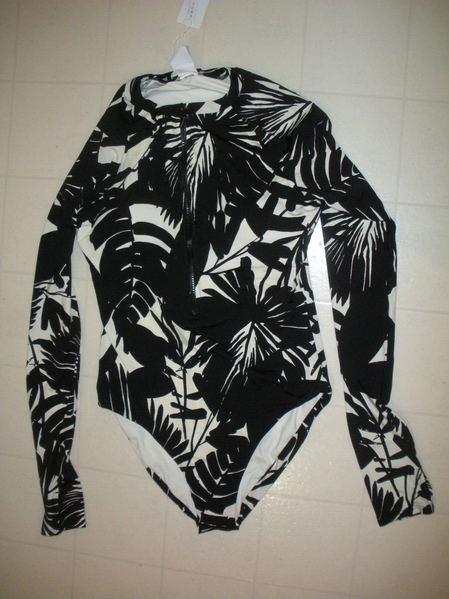 TRINA TURK Black & White Lennox 1 Pc Paddle Swimsuit Sz Large NWT