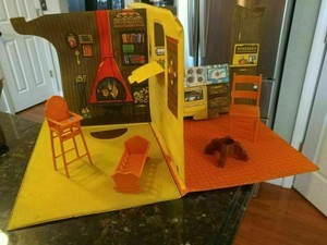 sunshine family doll house