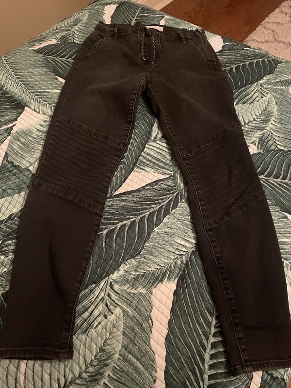 GAP BLACK WASHED DENIM SKINNY JEANS SZ 27