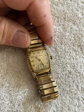 Vintage Bulova 10BT  Watch 17 Jewels Fancy Case