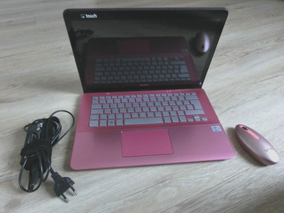 Sony Vaio SVF14A1C5E , rosa pink, TOUCH, Bluetooth-Maus, Top Zustand !!
