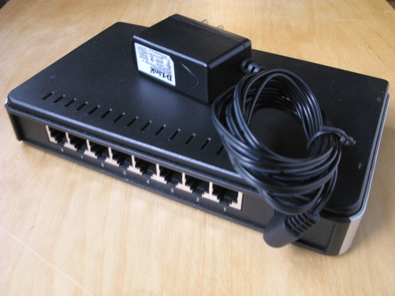 D-Link 8-Port Ethernet Switch 10/100Mbps for Networking (DES-1108). (Used.)