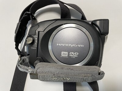 SONY Handy cam DVD 3.0 mega pixels - parts only (ss44)