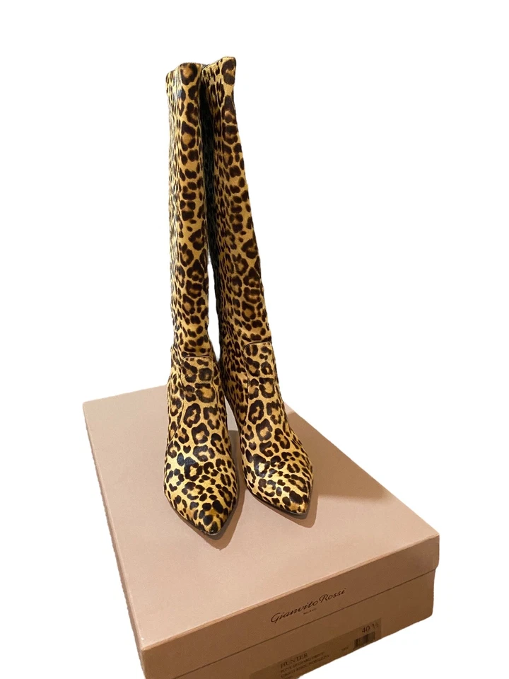 GIANVITO ROSSI Levy 85 Botas Rodilleras Estampado Leopardo Pelo de Becerro Foto 2 de 4