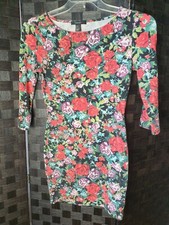 Forever21 Stretch Dress Medium Long Sleeve White W/multi-color Floral 