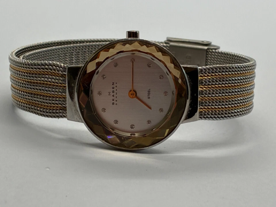 Working Ladies Silver and Gold Skagen Denmark Steel Quartz Watch  GE - image 2 of 4