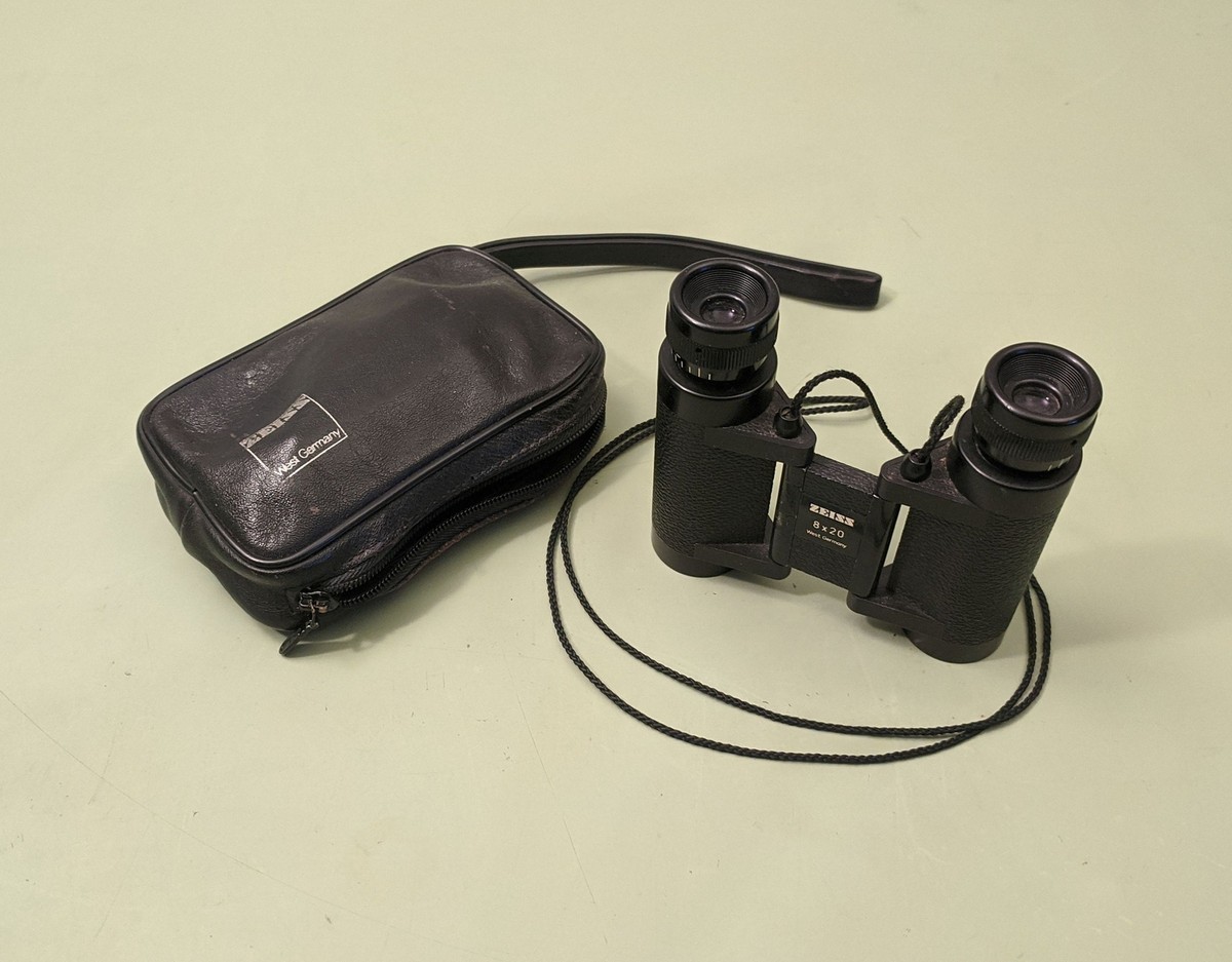 Zeiss 8x20 pocket binoculars - West Germany | eBay Zeiss 8x20 pocket binoculars - West Germany | eBay