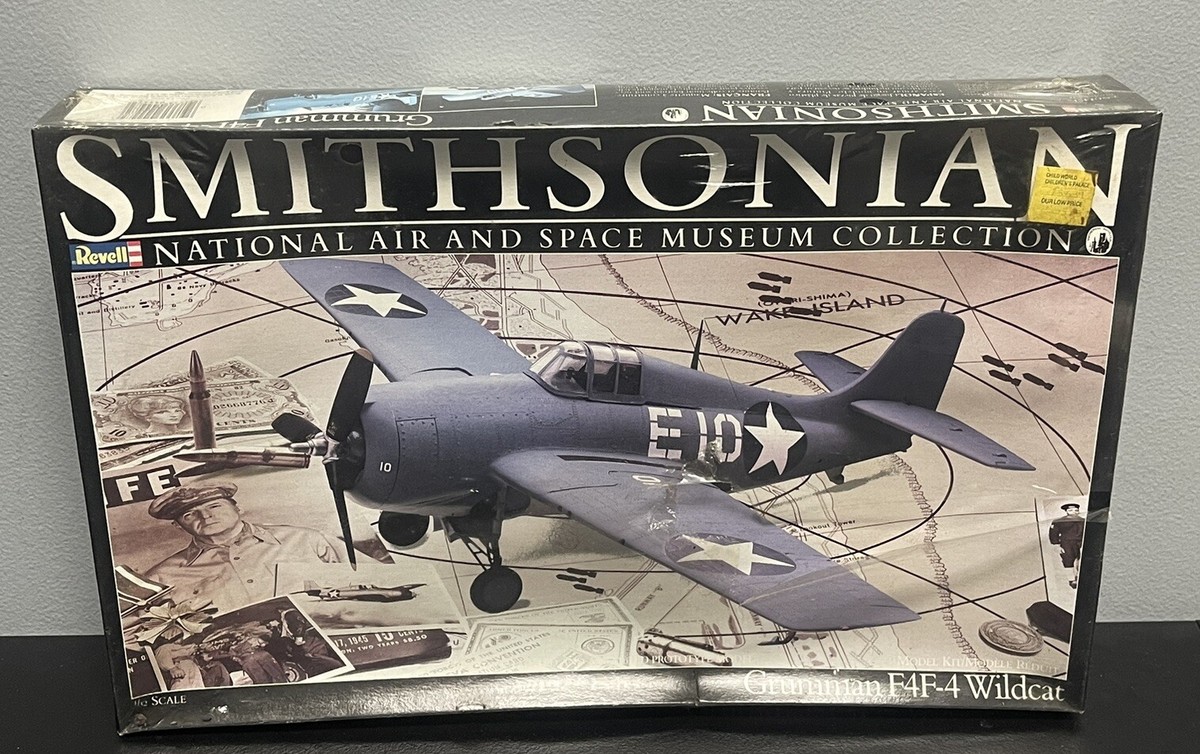 Revell　F4F-4 ワイルドキャット　1/32 Revell Grumman F4f-4 Wildcat Smithsonian Collection Item