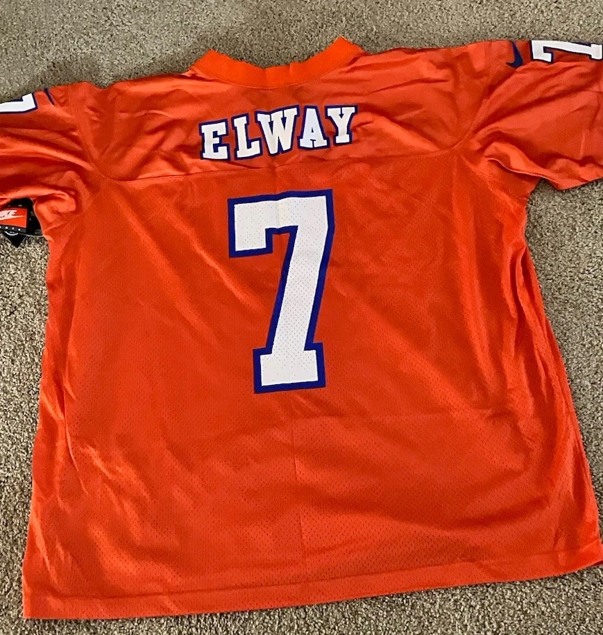 Denver Bronco’s Nike #7 John Elway Jersey XL y Denver Bronco’s Gorra Todo Nuevo con T Foto 2 de 4