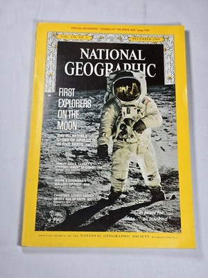  Rare  National Geographic December 1969 Magazine Moon Landing w/ Vinyl Record 