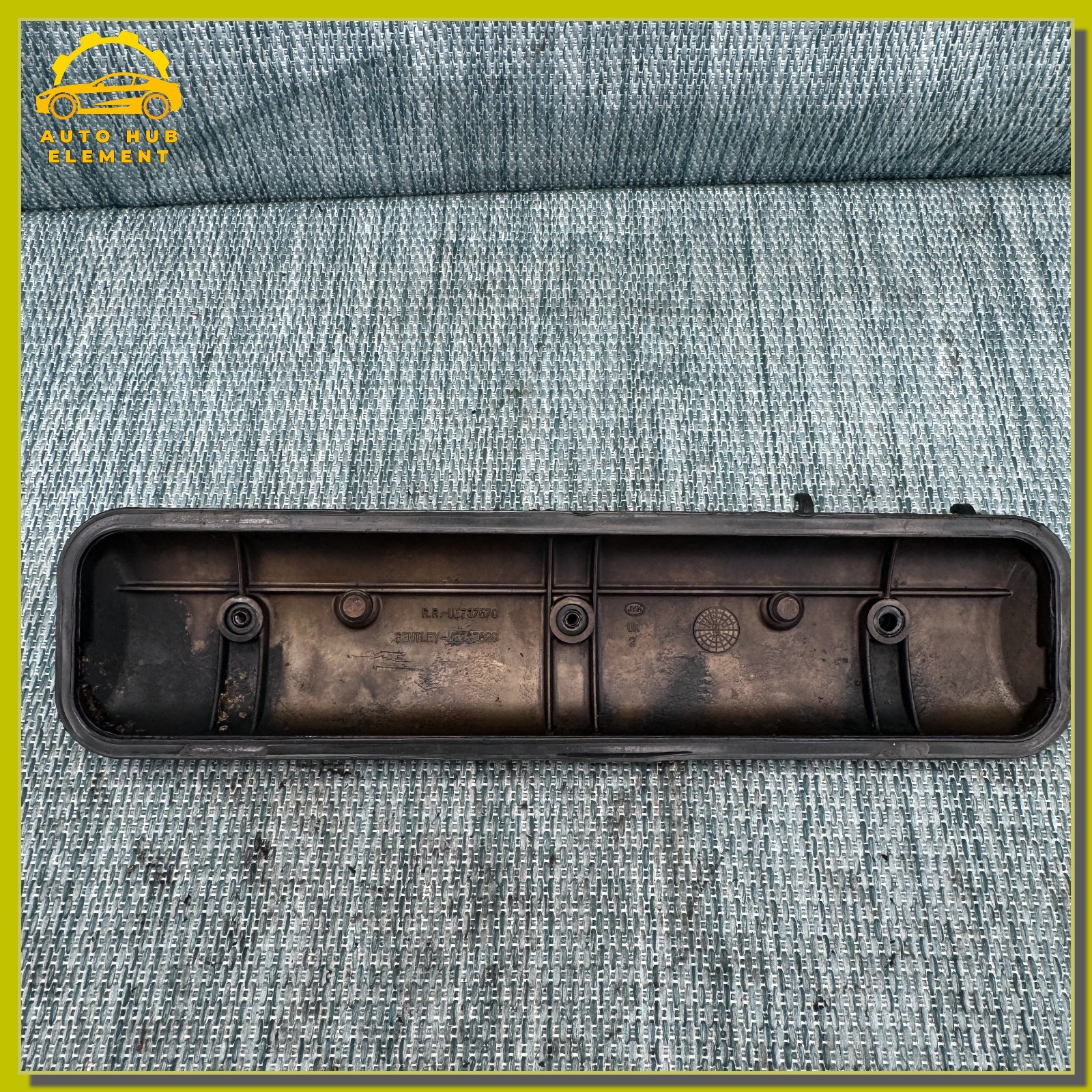 Bentley Brooklands 1992-1998 Left Valve cover P/N UE73762C