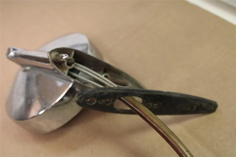 Espejo retrovisor lateral izquierdo Buick Skylark GS 1965-1967 Wilcat LeSabre Electra Driver Foto 4 de 4