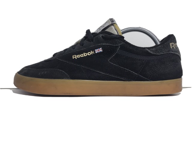 reebok club c fvs trainers in black
