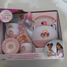 Disney Princess Sweet Stylin' Tea Set Pretend Play MPN 22132