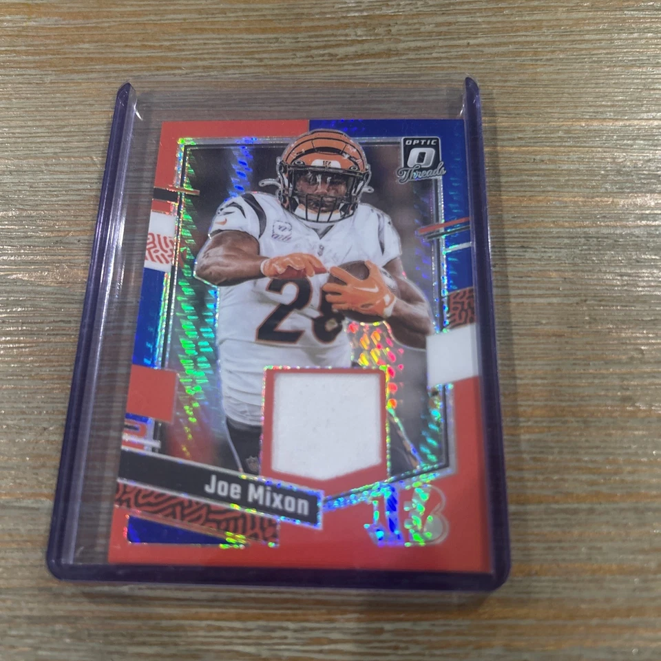 2023 Panini Donruss Optic - Donruss Threads Blue Hyper Prizm #DT-JM Joe Mixon - Image 3 of 3