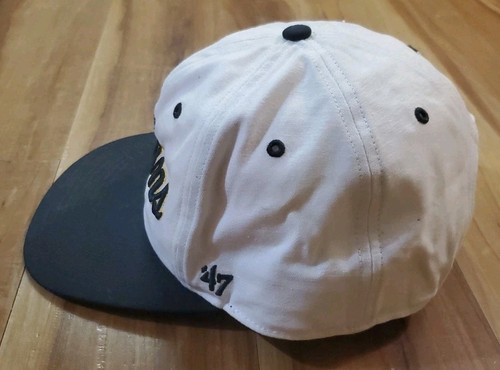 Boston Bruins NHL '47 White Script Adjustable Snapback Hat - Picture 5 of 10