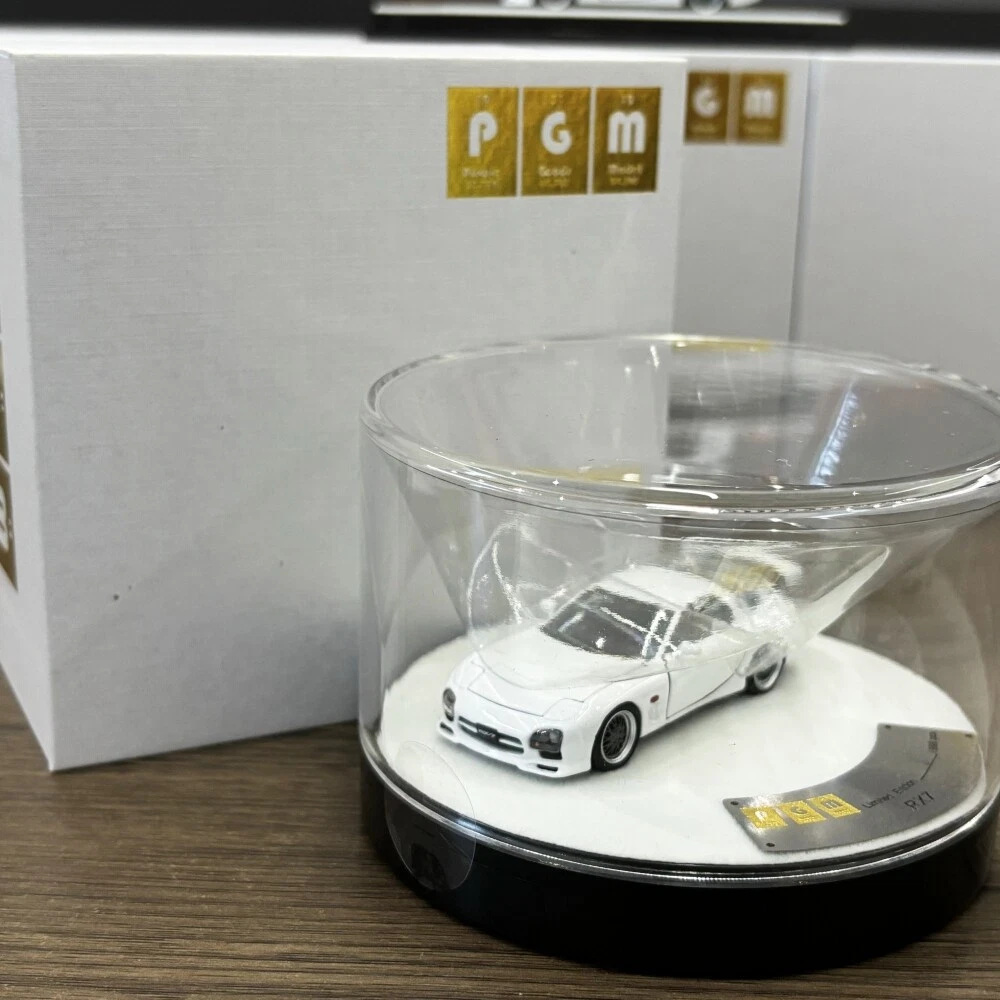 PGM Models 1:64 Mazda RX-7 (FD3S) in White Standard Square