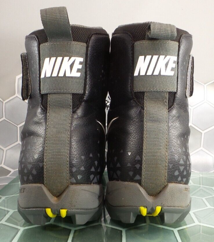 Nike Fastflex Savage Shark Black Grey Football Cleats 880109-002 Size 10 Nike Savage Shark Black Grey Football Cleats Fast Flex  main image 2