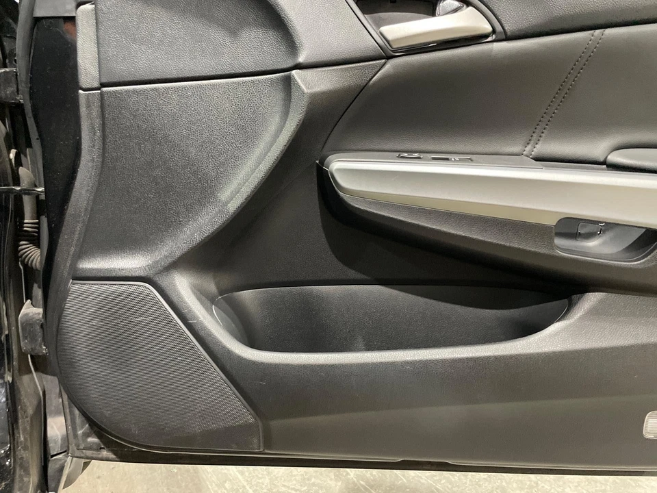 2008 - 2010 Honda Accord Passenger RH Right Black-BK Front Door Trim Panel - Image 4 of 4