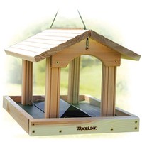Woodlink Pro4 Premier Cedar Feeder on sale Woodlink Pro4 Premier Cedar Feeder on sale