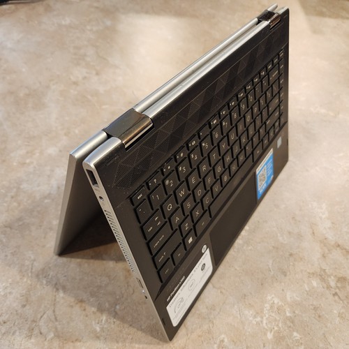 Portátil 2 en 1 HP Pavilion x360 14" Intel i3-8130U 16GB RAM 500GB SSD Pantalla Táctil - Imagen 2 de 11