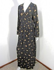 WHO WHAT WEAR NWT LONG SLEEVE WRAP DRESS SIZE XL V NECK BLACK