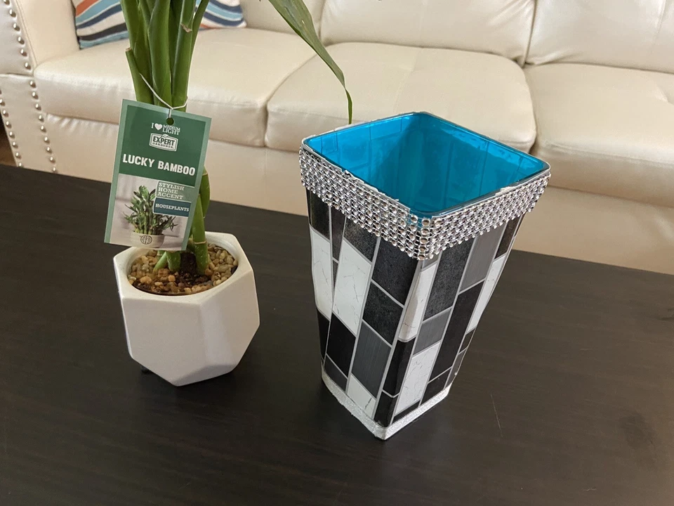 Vaso de designer pequeno, peça central, corredores, decorações, decoração - Imagem 3 de 3