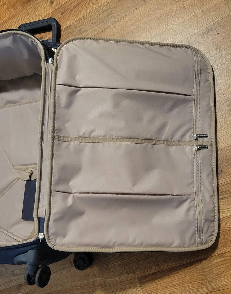 Briggs & Riley Rhapsody Spinner Suitcase Navy Blue 22" New - Image 3 of 4