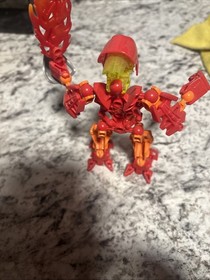 Lego Bionicle - 7116 - Tahu Toa of Fire - Stars - Loose Retired Set