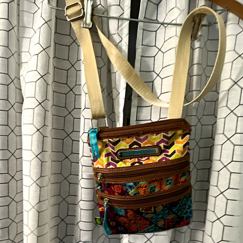 Lily Bloom Small Crossbody Bag Geometric Multicolor Zip Pockets Adjustable Pouch