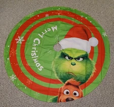 The Grinch "Merry Christmas"  Tree Skirt Holiday 48 Inches Brand New