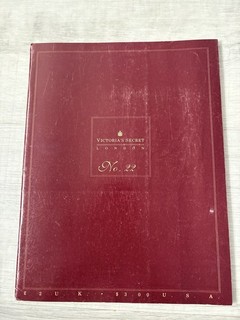 OLD VICTORIA’S SECRET NUMBER 22 LINGERIE CATALOG CATALOGUE
