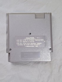 LOT OF 8 Random Nintendo NES Games (UNTESTED)