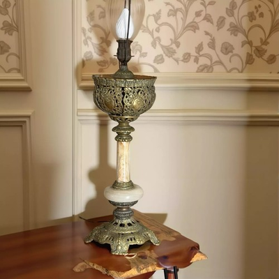 #ad Victorian Oil Lamp Bradley And Hubbard Large Brass Base Ruffled Shade $225.00