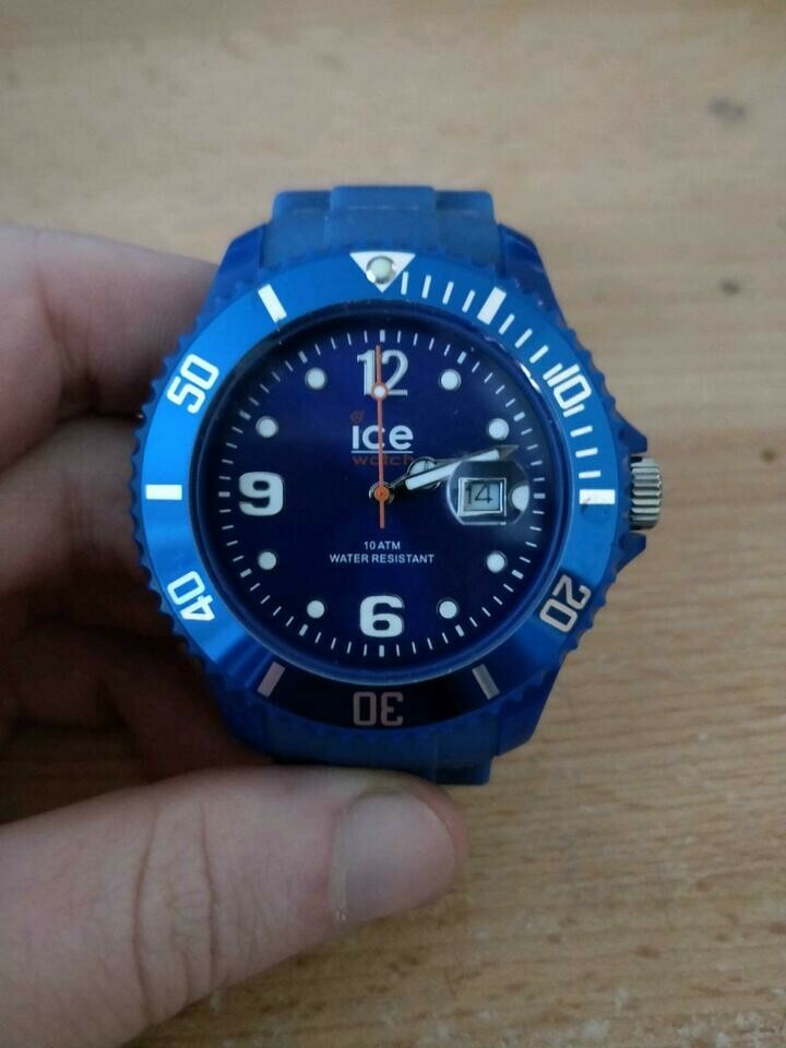 Купить Ice Watch Herren/Jungs Armbanduhr blau Silikon Armband на Аукцион DE  из Германии с доставкой в Россию, Украину, Казахстан